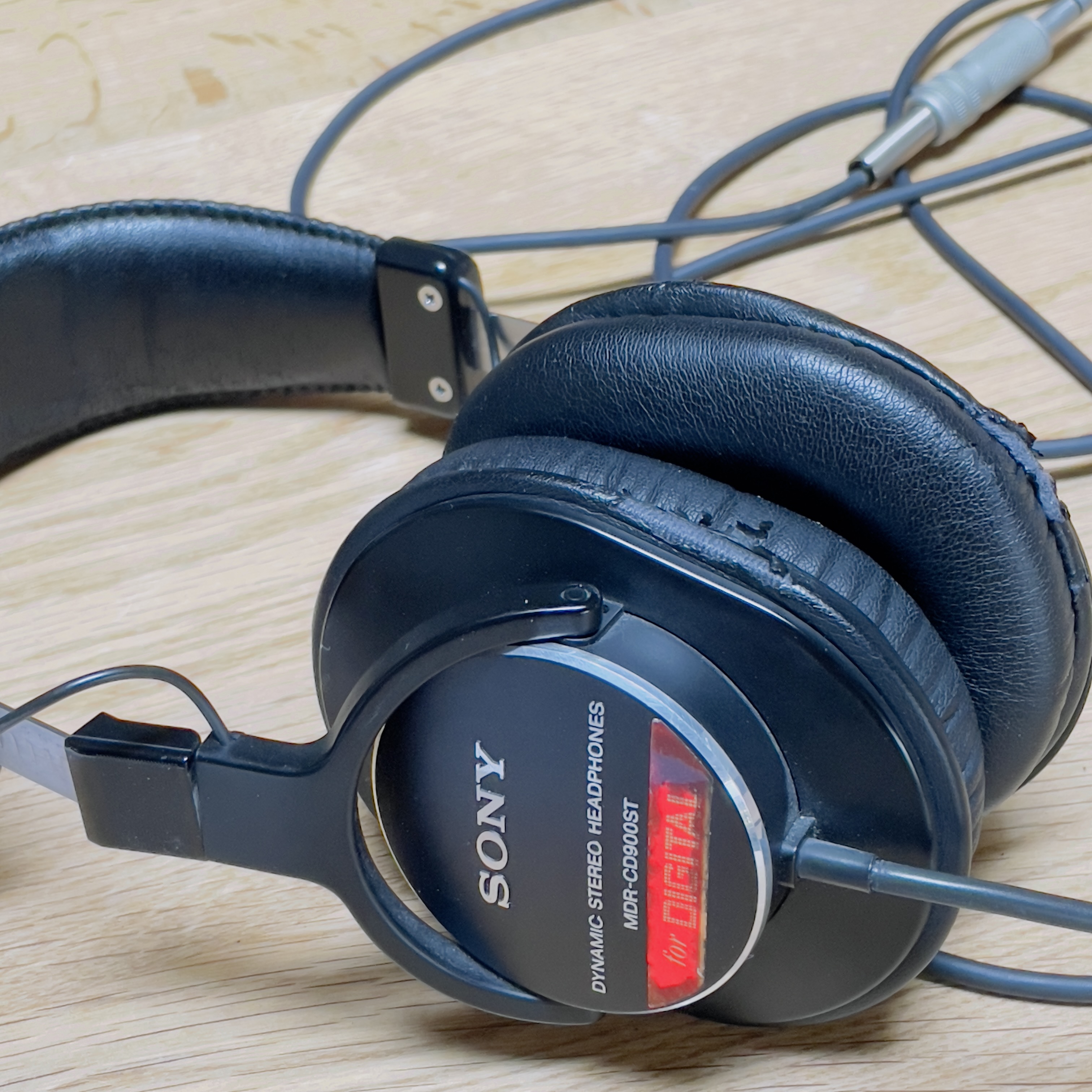 SONYのヘッドホンMDR-CD900STを自分で修理してみた | Audio-Beginner.Com
