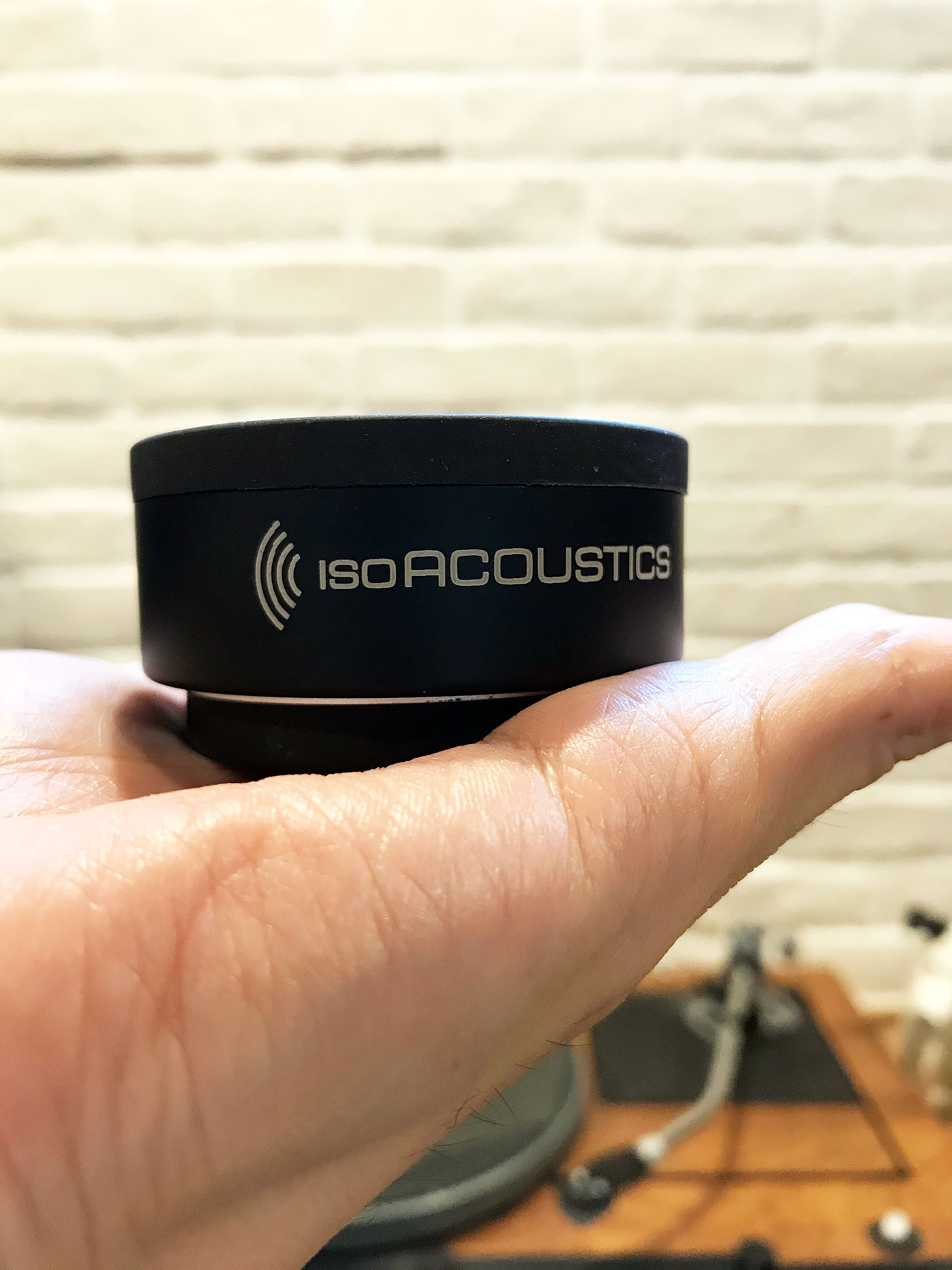 ISO Acoustics ISO-PUCK